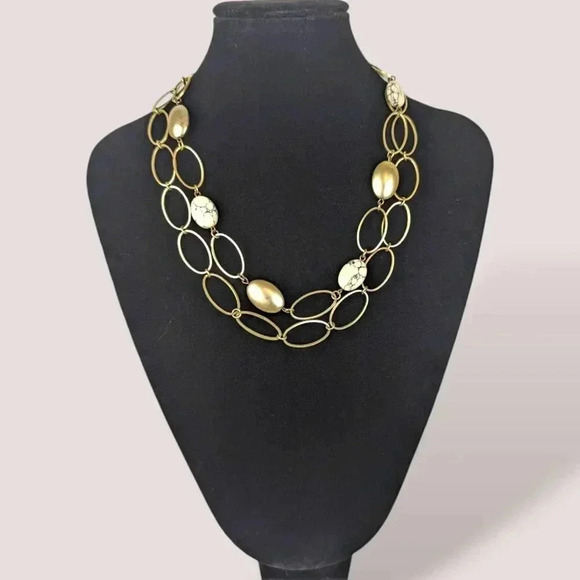 Gold Tone Cutout & Stone Necklace - Picture 2 of 5
